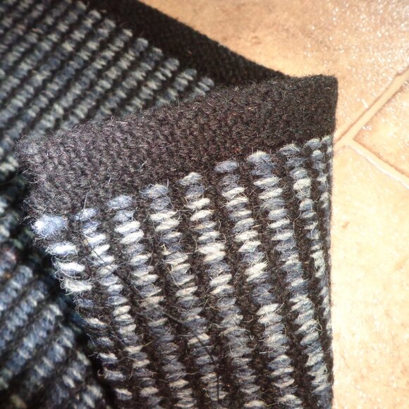 Dash & Albert Malta Navy Woven Rug Handmade 3'x5' Wool Stripes - Picture 2 of 7